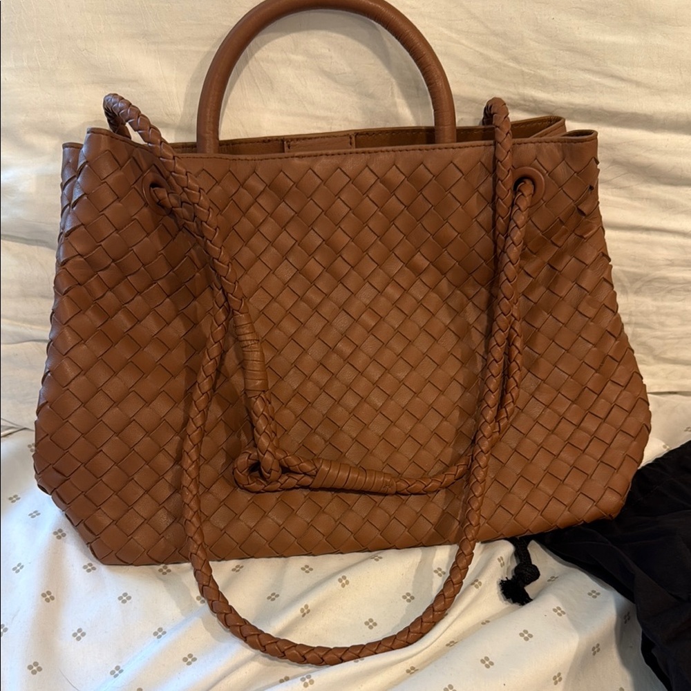 Woven Leather Tote Bag in Brown